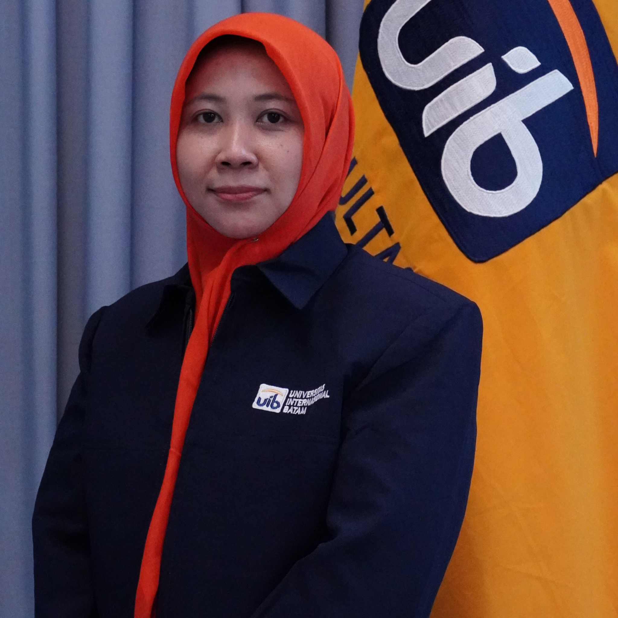 Isnaini Nuzula Agustin, SE., MM - UNIVERSITAS INTERNASIONAL BATAM ID