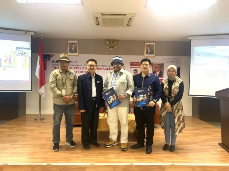 Kuliah Umum Problematika Pengangkutan Barang Dengan Moda Transportasi Laut: Tinjauan Supply Chains Management dan Hukum Transportasi