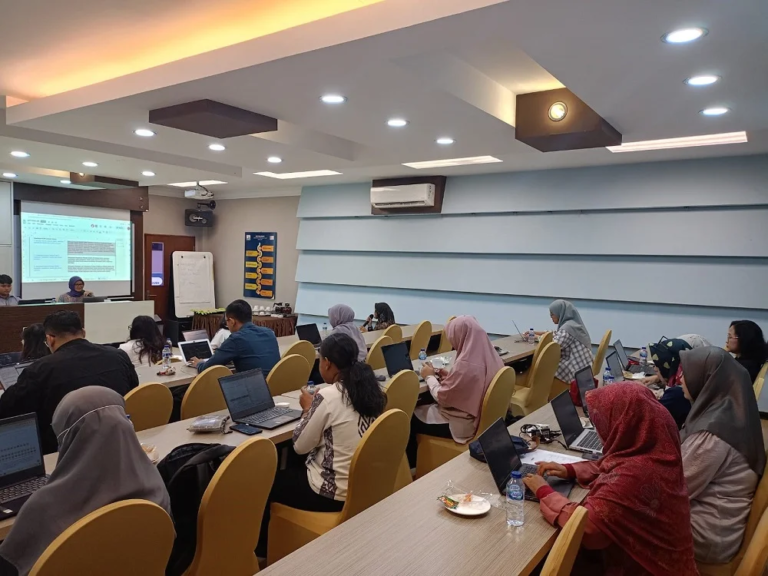 Lokakarya Program Sarjana Pariwisata Rapat Pengembangan RPS dan Bahan Ajar Digital: Menuju Pendidikan Berbasis Teknologi yang Berkualitas