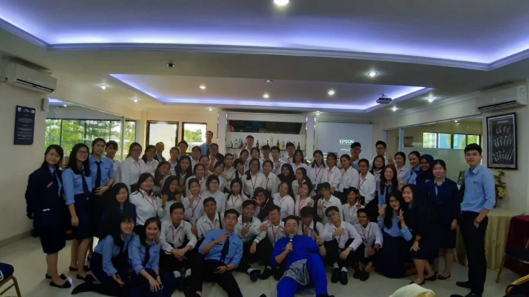 Pengenalan Program Sarjana Pariwisata Kepada Mahasiswa Baru Tahun Akademik 2019/2020