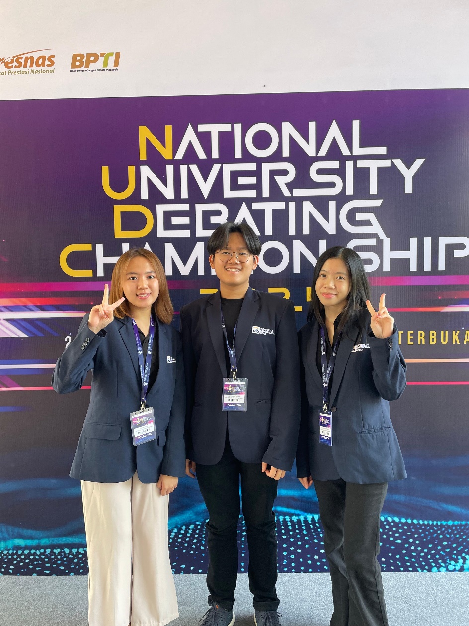Mahasiswa Universitas Internasional Batam meraih penghargaan di NUDC Nasional