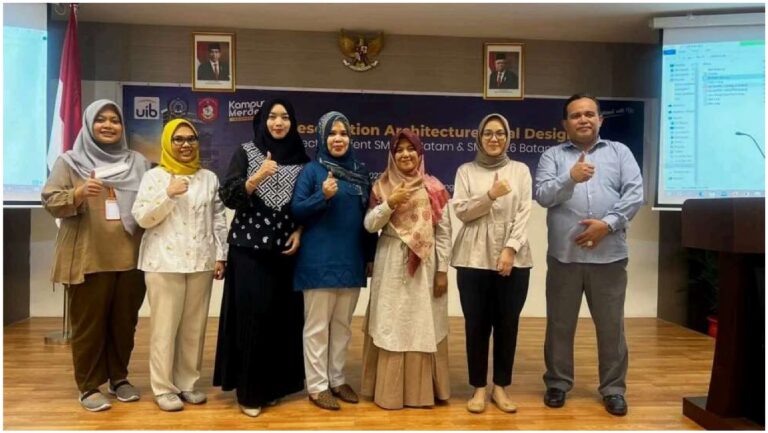 Presentasi Final Design Project by Client: SMAN 1 dan SMAN 26 Batam