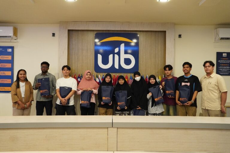 Program Studi Akuntansi UIB Sambut Hangat Mahasiswa Internasional dari Thailand