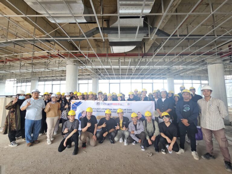 Kuliah Lapangan Desain Arsitektur dan Konstruksi Bangunan Tingkat Tinggi: Mengenal Lebih Dekat Bangunan Rektorat UIB
