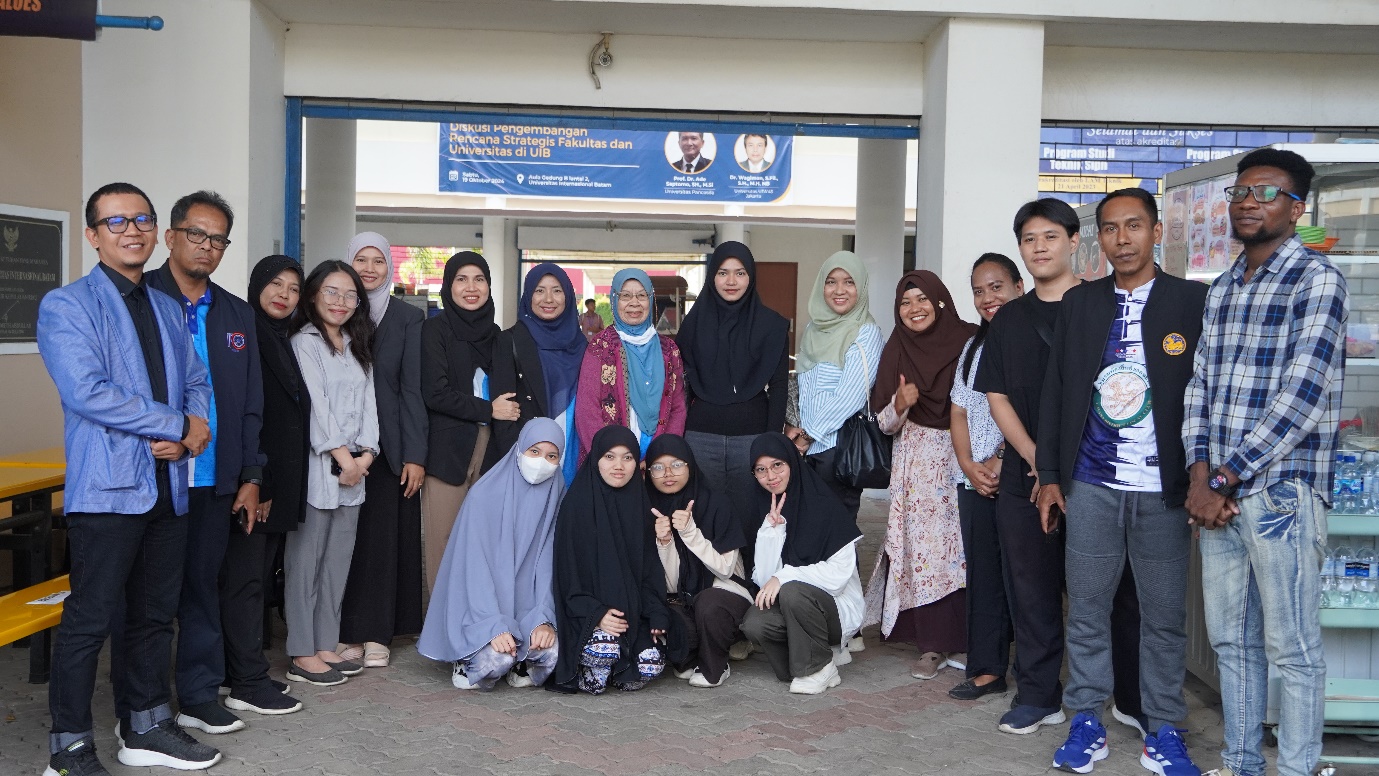 Bumrungsuksa Islamic Boarding School Visit to UIB 2024