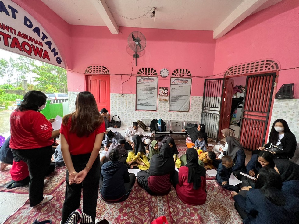 F:\1-PRODI\AKUNTANSI\000 SEMINAR DAN KULIAH UMUM\2023\33 Kolaborasi Internasional Program SDG Bersama MSU dan UIB di Panti Asuhan At-Taqwa\Dokumentasi (3).jpeg