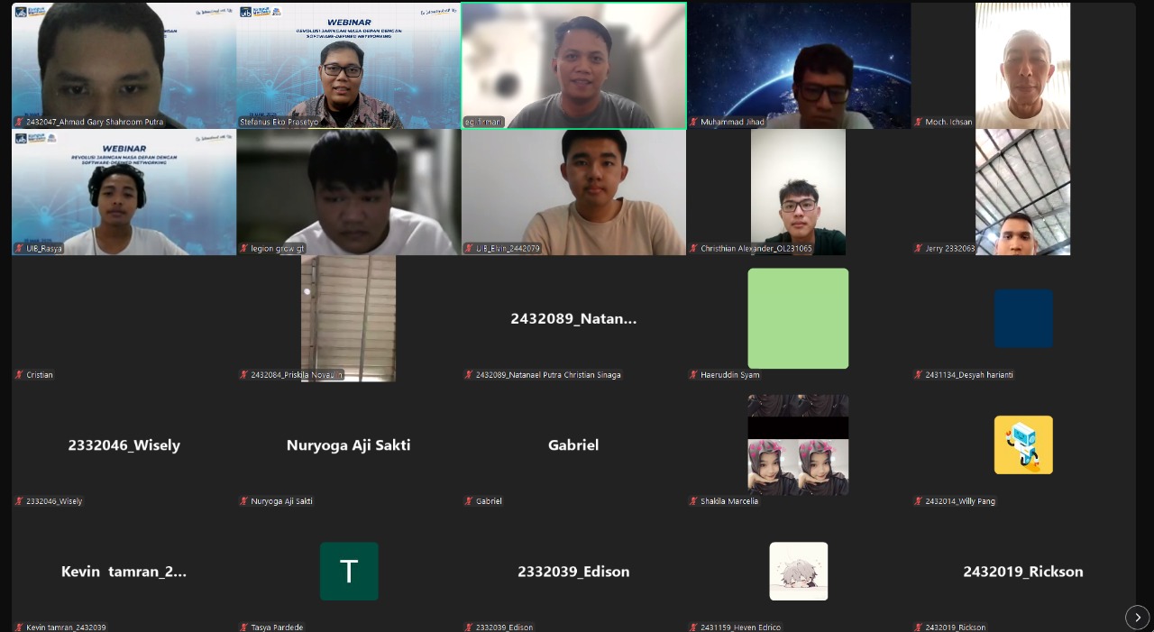 A screenshot of a video conference

AI-generated content may be incorrect.