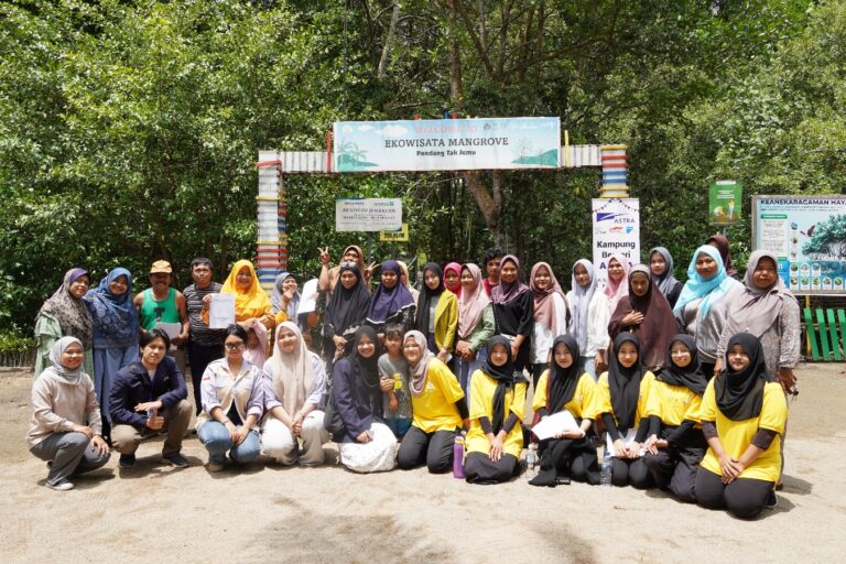 English Beyond Campus: UIB ELE Students Engagement Activities for Sahabat Pintar Telin Community 2025