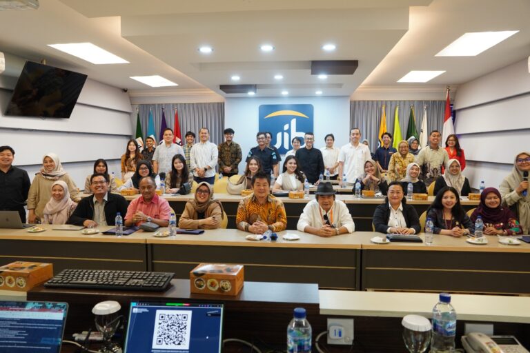 Focus Group Discussion (FGD) Peninjauan Kurikulum Program Studi Magister Hukum Fakultas Hukum Universitas Internasional Batam