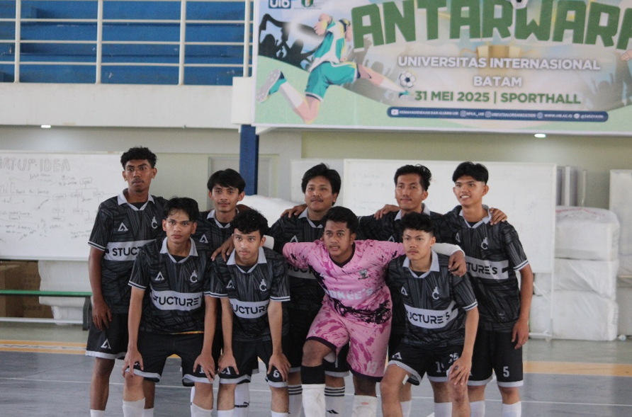 ANTARWARA CUP 2025: Compete, Conquer, Celebrate Jadi Ajang Sportivitas dan Kekompakan Mahasiswa UIB