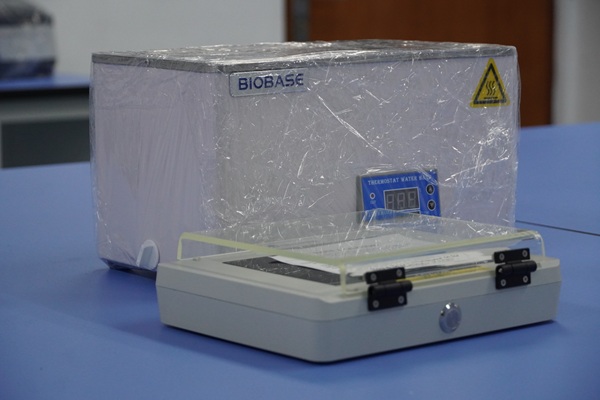 Lab. Biomolekuler