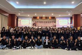 A group of people posing for a photo
AI-generated content may be incorrect.