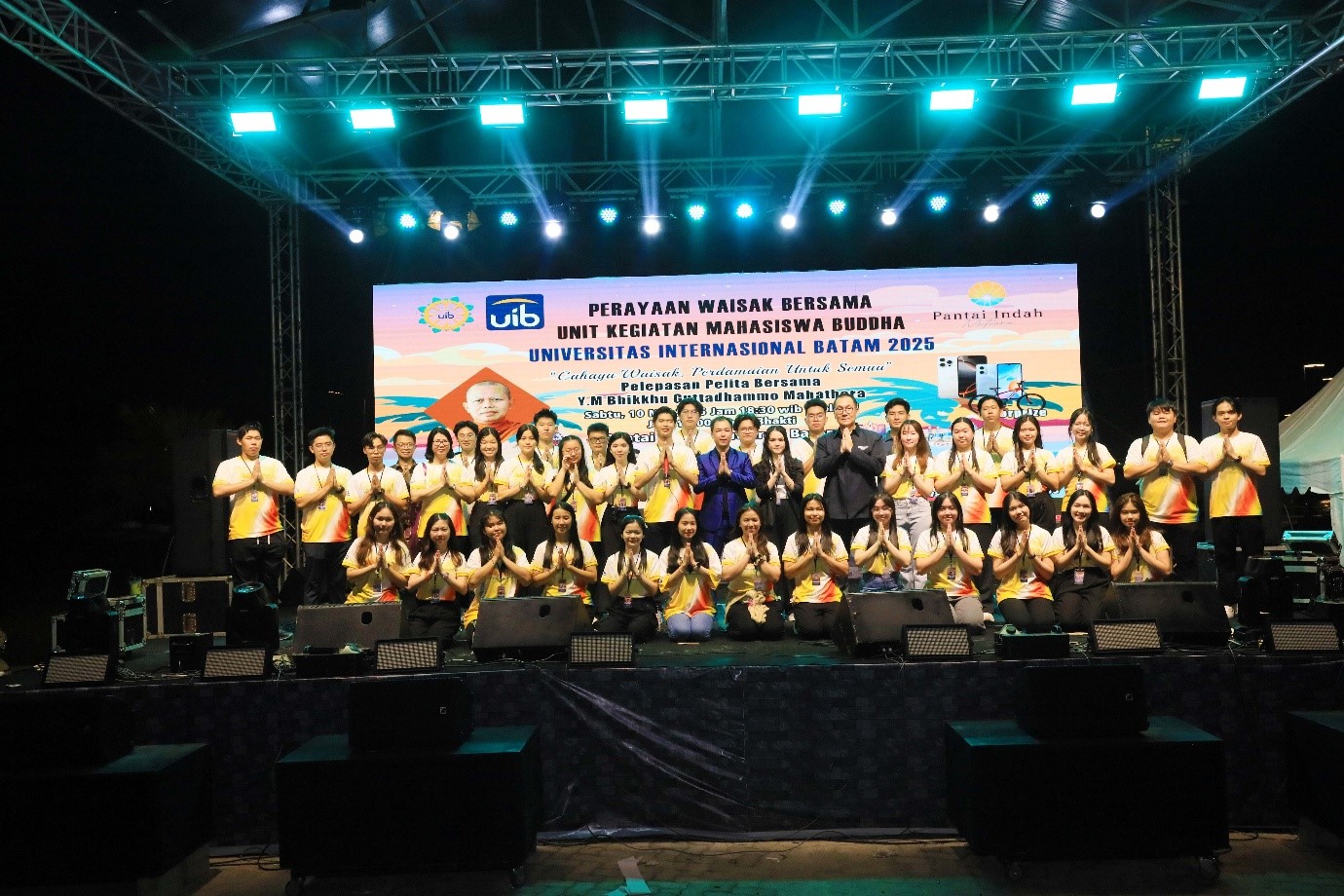 Perayaan Waisak Bersama UKM Buddha UIB 2025 “Cahaya Waisak, Kedamaian untuk Semua”