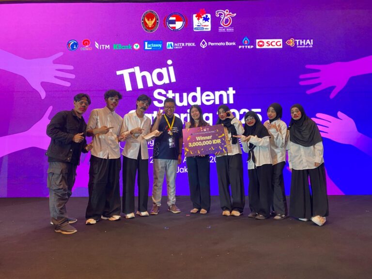 A group of people standing on a stage AI-generated content may be incorrect.