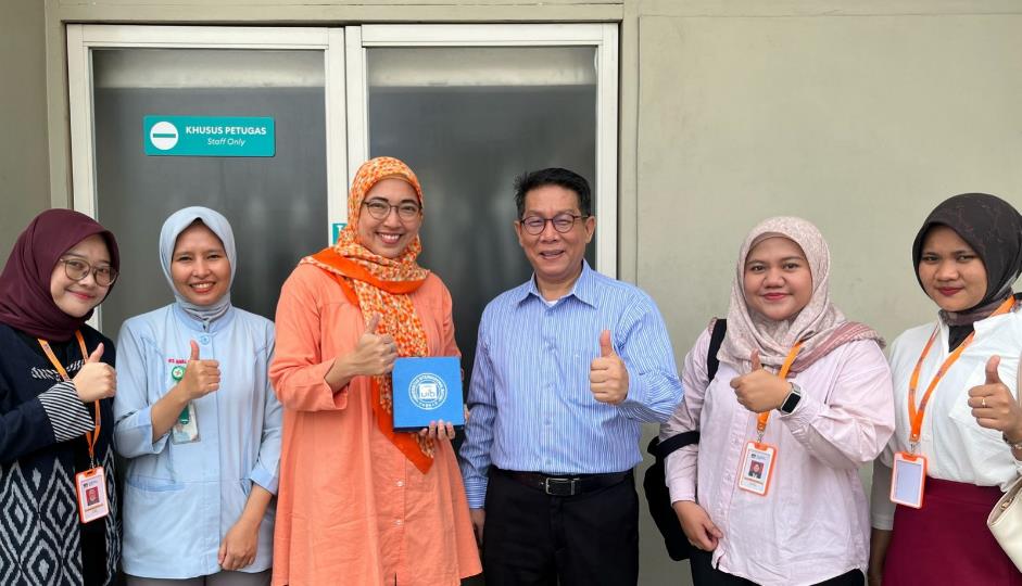 Benchmarking & Diskusi Profil Lulusan, Prodi Gizi UIB Kunjungi Instalasi Gizi Rumah Sakit Awal Bros Batam