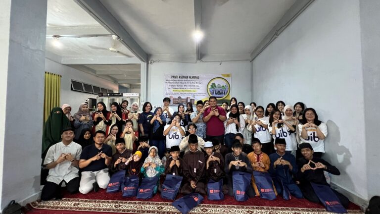 Kolaborasi Mahasiswa UIB bersama UTM: Merentas Nusantara, Menebar Kebaikan