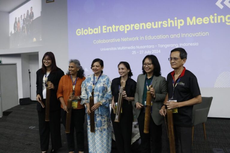 Dosen UIB termasuk Dosen Fakultas Bisnis dan Manajemen mengikuti Global Entrepreneurship Education Method (GEEM) Workshop