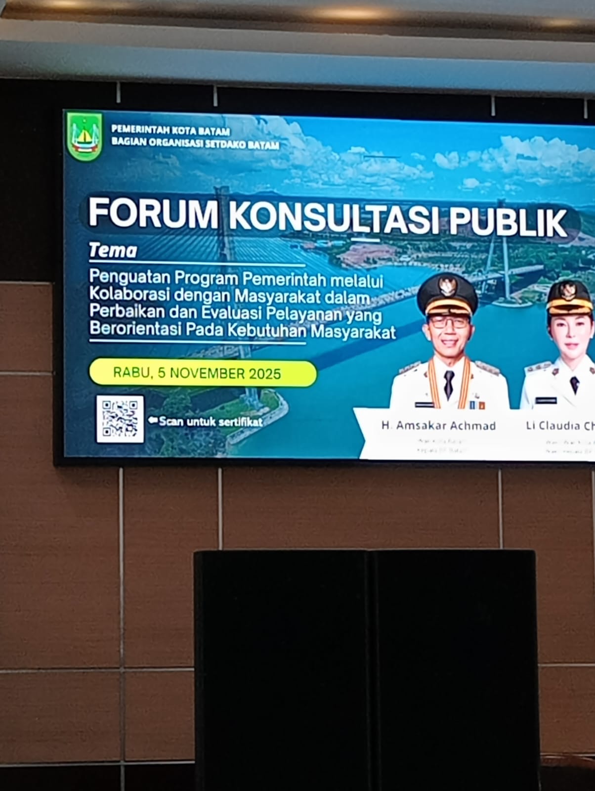 A screen on the wall
AI-generated content may be incorrect.