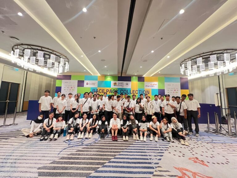 Mahasiswa Pariwisata UIB Kembali Bertugas sebagai Volunteer pada Mandiri Bintan Marathon 2025