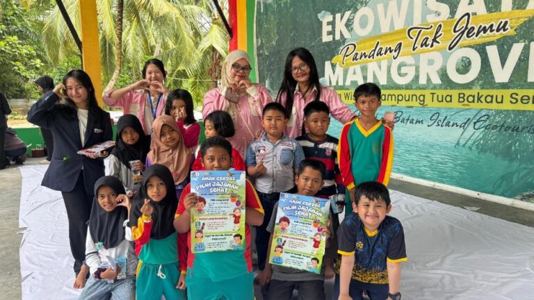 Pariwisata UIB Ajak Anak-Anak Bakau Serip Belajar Higienitas Kolaborasi Seru Bersama Prodi Ilmu Gizi dalam Program Pengabdian Kepada Masyarakat (PkM)