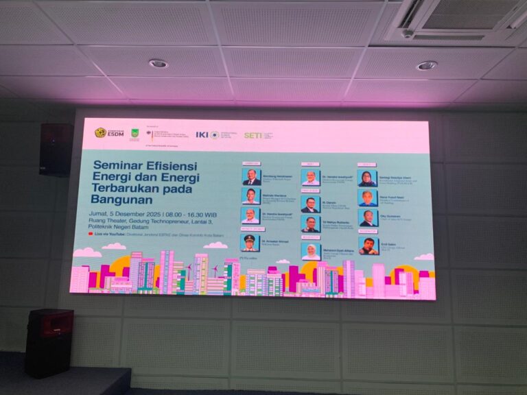 Program Studi Arsitektur Hadiri Seminar Nasional Energi Terbarukan untuk Mendorong Penerapan Bangunan Berkelanjutan