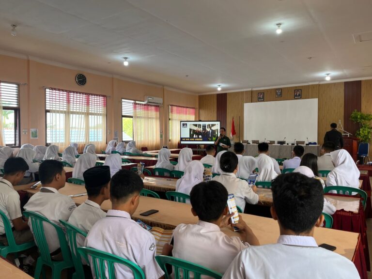 UIB Hadir di Tembilahan, Dosen Teknik Sipil UIB Ikut Perkenalkan Peluang Beasiswa bagi Generasi Muda