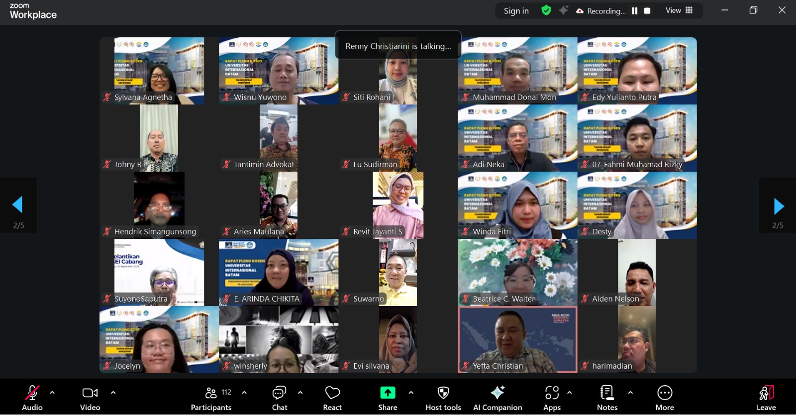 A screenshot of a video chat

Description automatically generated