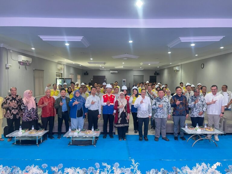 Siapkan Lulusan Profesional, Alumni Teknik Sipil UIB Ikuti Sertifikasi Kompetensi Kerja Konstruksi Jenjang 6 di UNRIKA