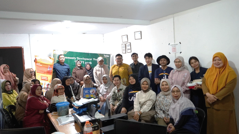 PkM Terpadu Berkelanjutan: Sinergi UIB dan Telin Perkuat Legalitas UMKM, Kesehatan, dan Inovasi Pangan Lokal