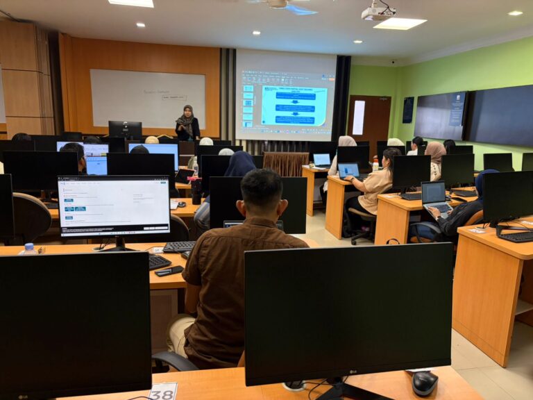 Pelatihan Statistika Magister Manajemen di Universitas Internasional Batam Tingkatkan Kompetensi Analisis Data