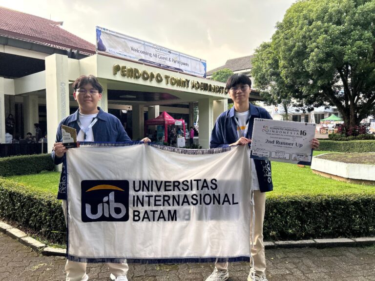 Mahasiswa Pariwisata UIB Raih Prestasi Gemilang pada The 16th International Tourism Competition in Indonesia