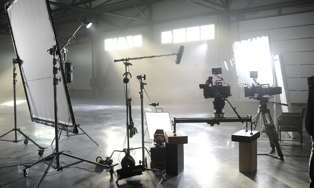 Cinematic Applications: LED Lighting for Modern Film Sets