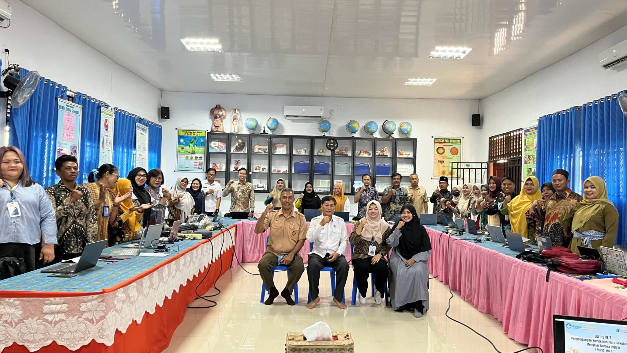 Kaprodi PBI UIB Perkuat Kompetensi Guru SD dalam Pembelajaran Bahasa Inggris di SMP Negeri 9 Batam