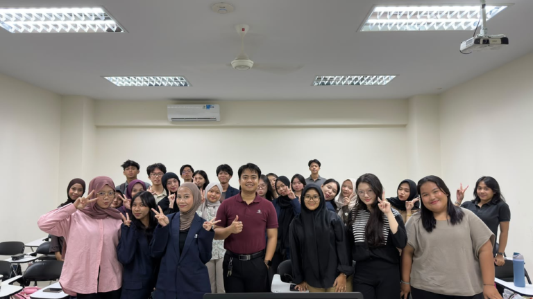 Prodi Gizi UIB Hadirkan Professional MC dalam Guest Lecturer Komunikasi Persuasif